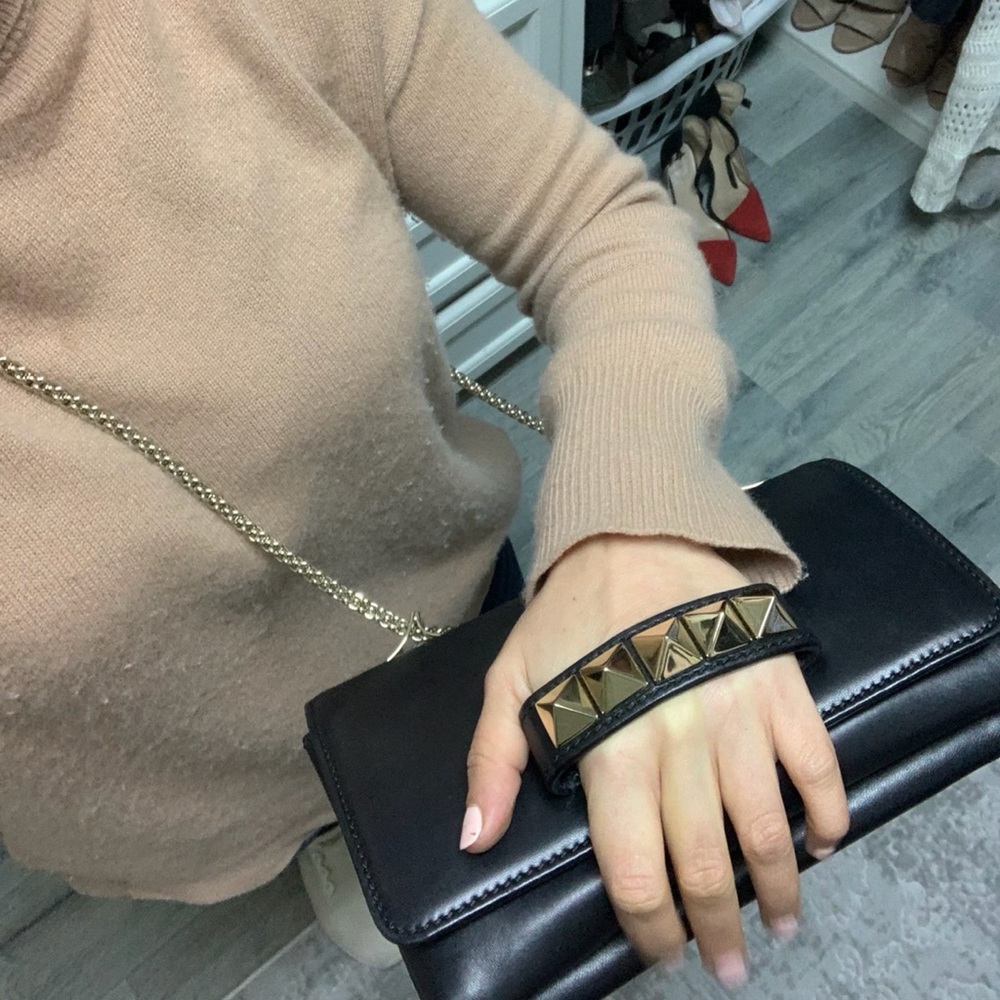 Valentino Garavani Rockstud Va Va Voom bag